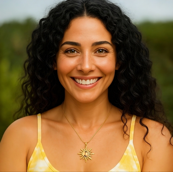 🆕Radiant Sun Pendant Summer Trendy Necklace - 18K Gold Plated Stainless Steel - Picture 12 of 12